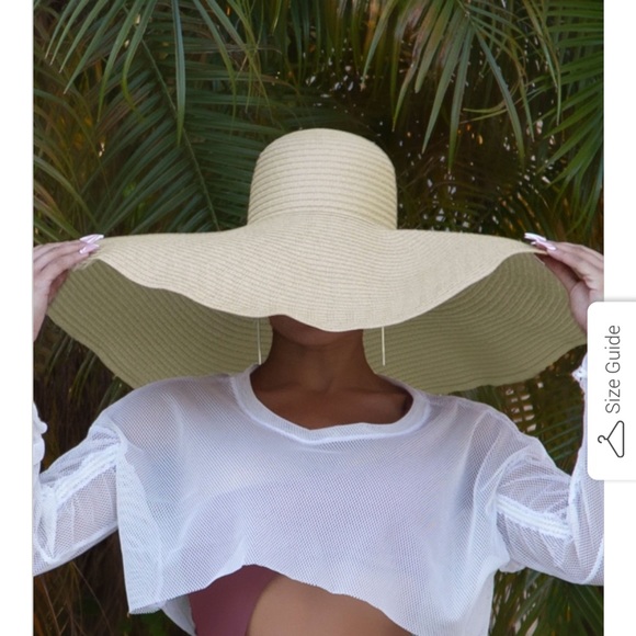 Beach hat - Picture 2 of 4